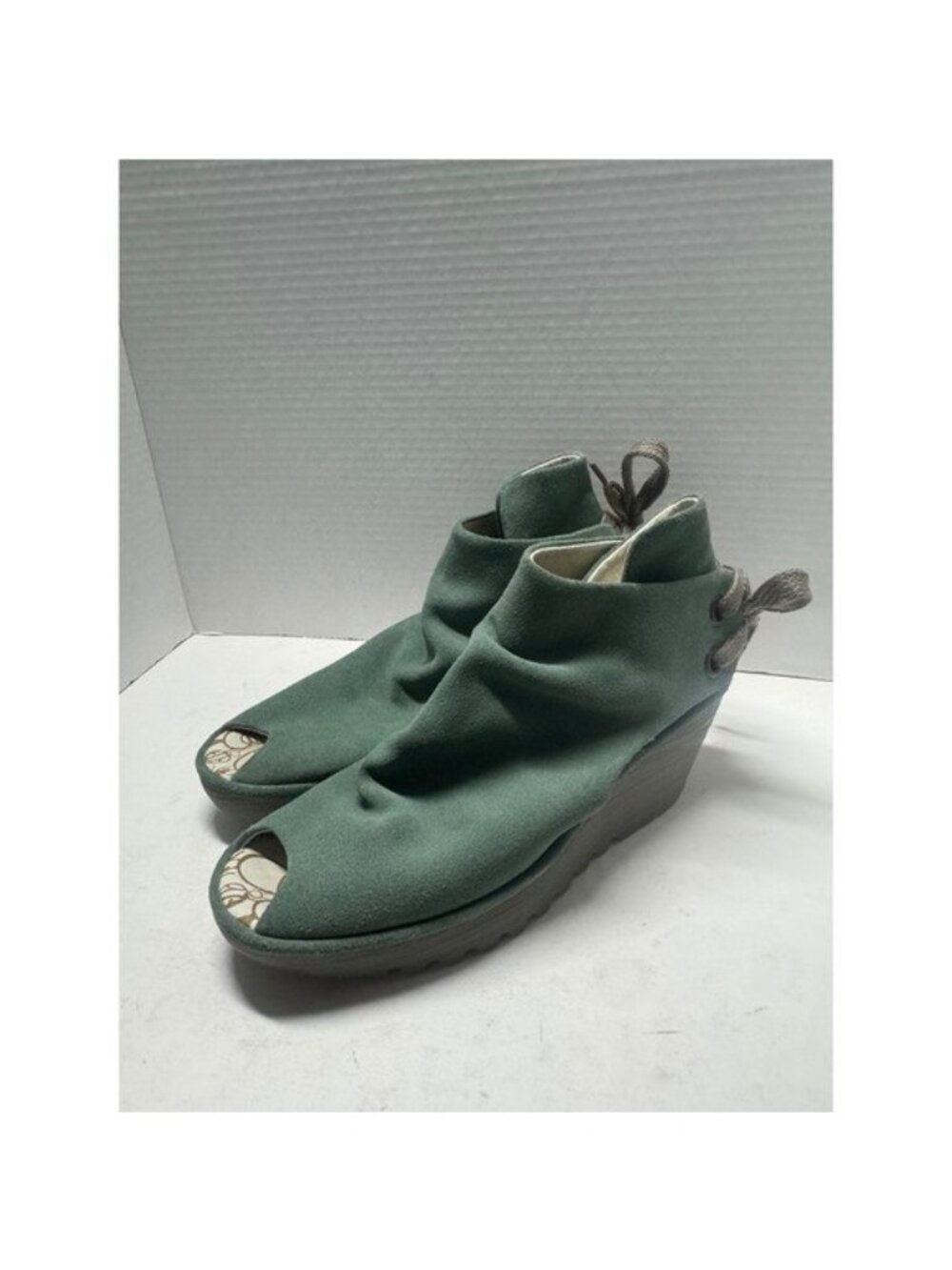 Fly London Yala Teal Green Suede Peep Toe Wedge Sandals Womens 39 8.5